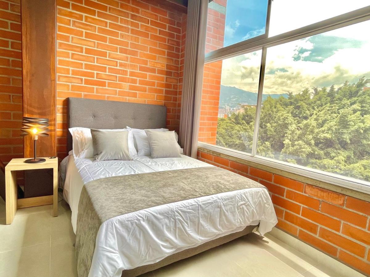 Apartamento En Laurels 메딜린 외부 사진