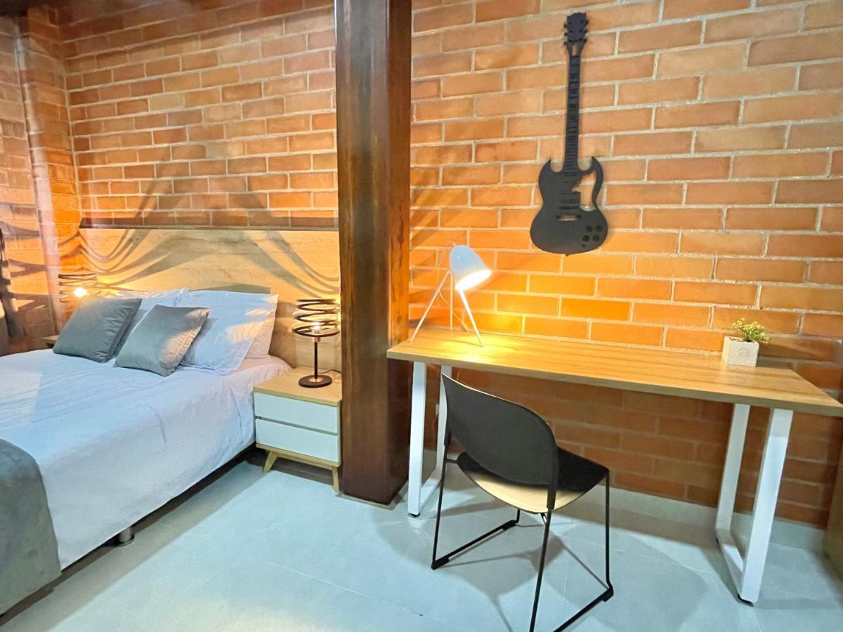 Apartamento En Laurels 메딜린 외부 사진